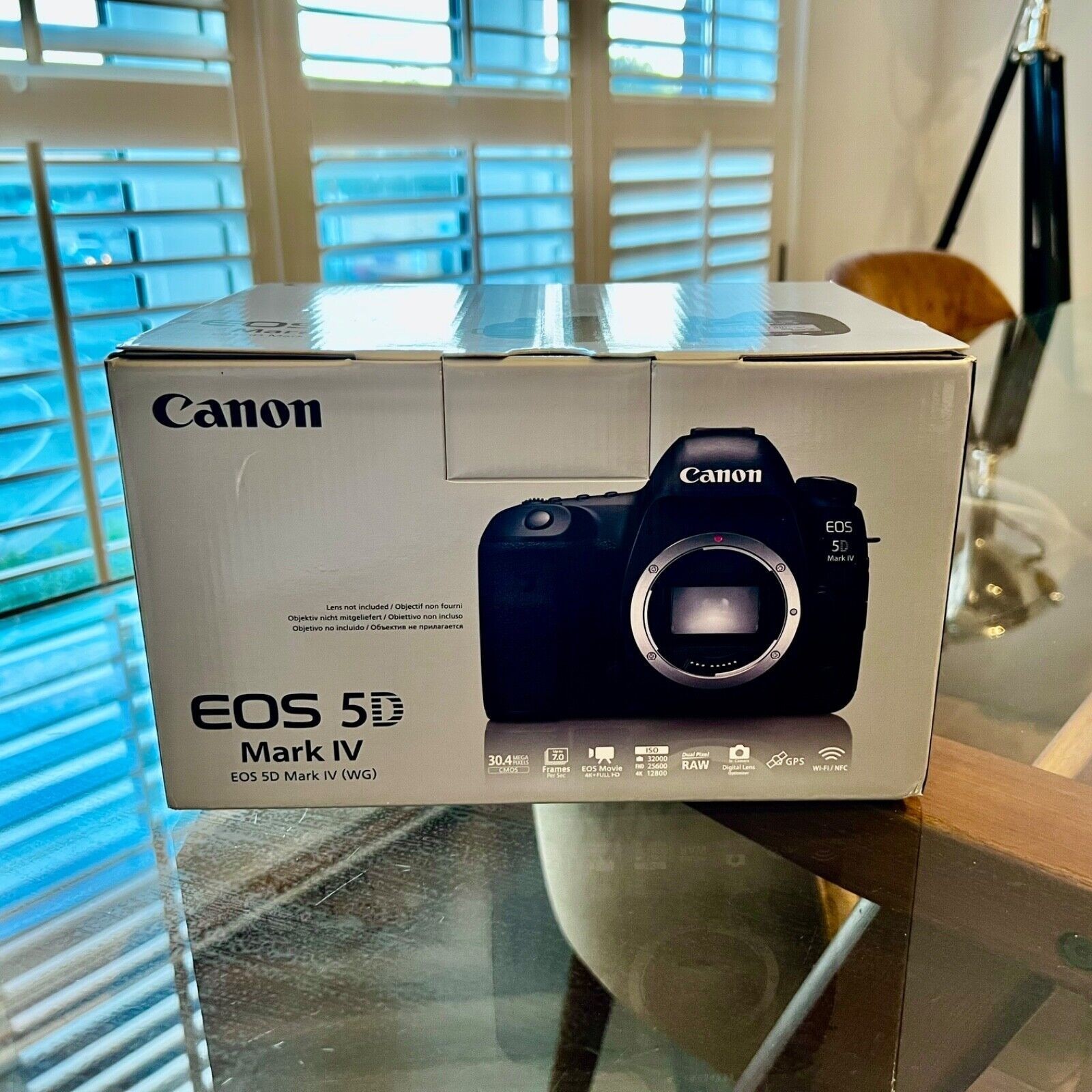 OFFER NEW Canon EOS 5D Mark IV DSLR Camera Body